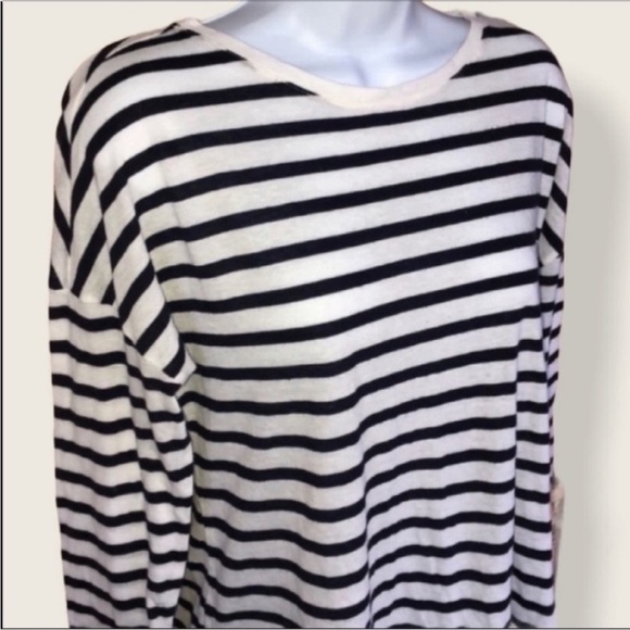 Boden Light as a featherweight Top Striped Long Sleeve Comfy
Size  Small - Picture 3 of 7